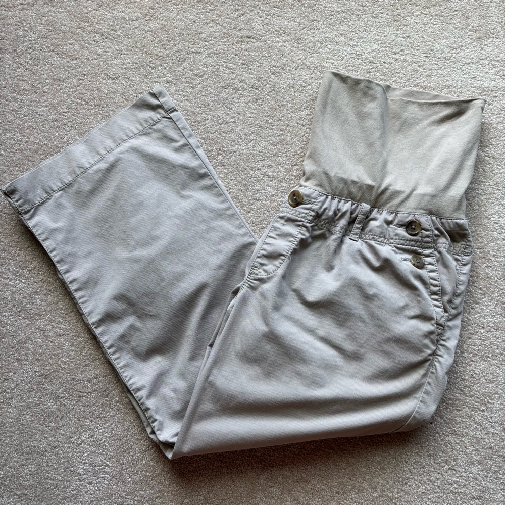 Gap maternity capri pants